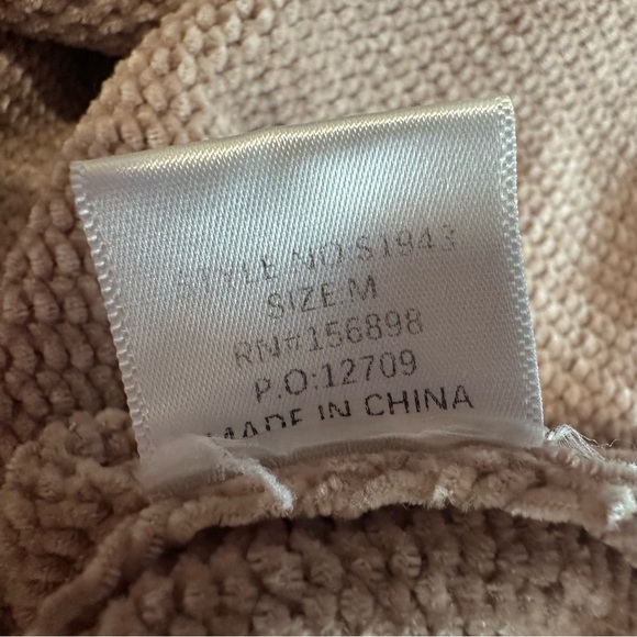 Reborn J Tan V-Neck Sweater with Ribbed Detailing - Picture 9 of 9